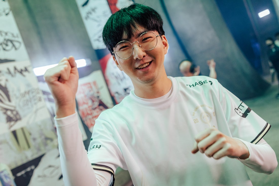 但在当前英 但在当前英