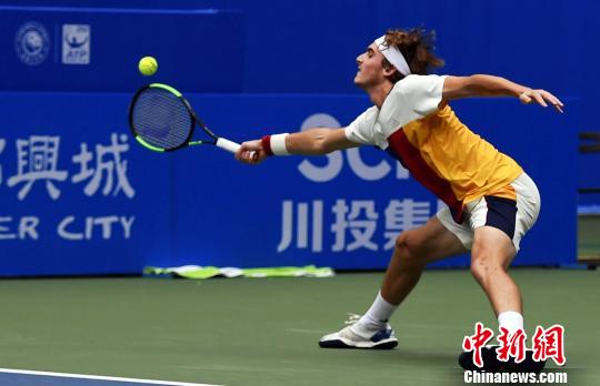 力闻名于世 力闻名于世