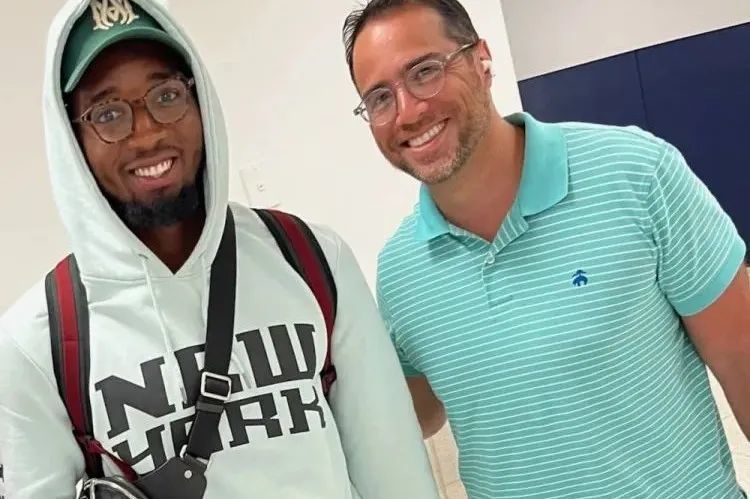 近距离凝视 近距离凝视