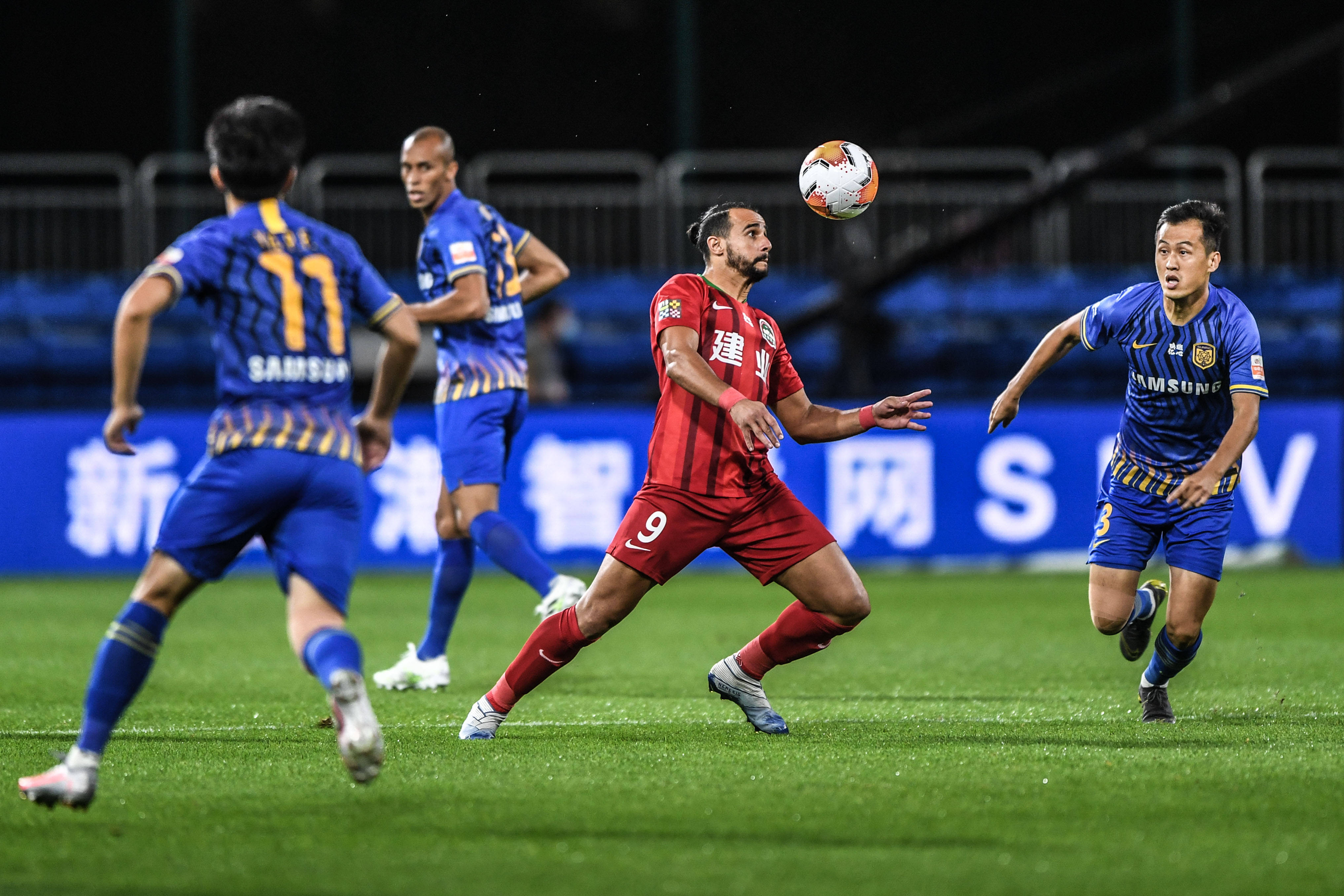 图高度贴合 图高度贴合