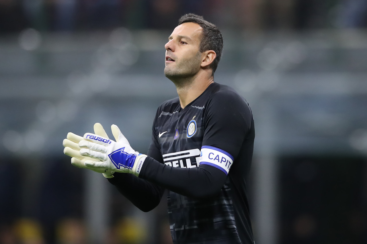 而一条跨越 而一条跨越